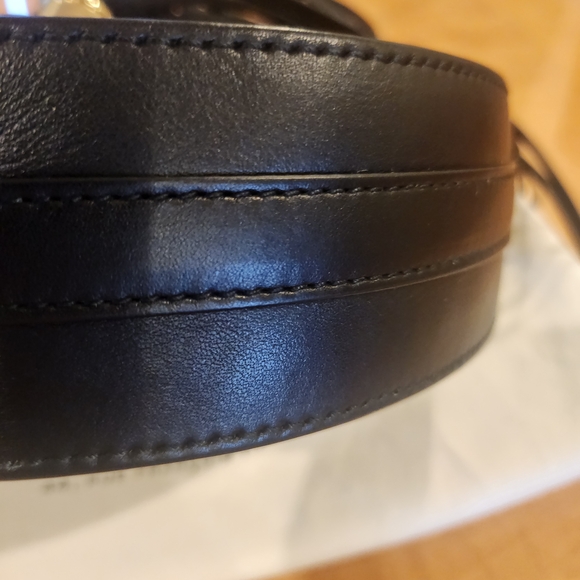 Balmain Black Leathet Crossbody Bag with Gold Accents And Bold Tassel - Picture 11 of 15